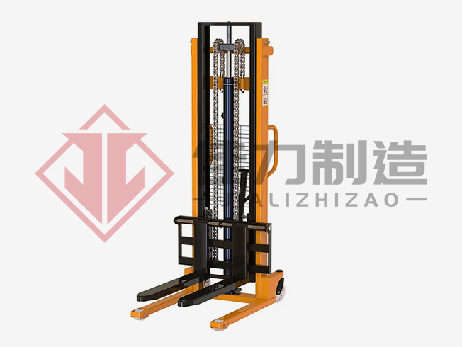 双桅柱堆垛机 | 1.5T运力+6M举升高度，满足高密度仓库存储